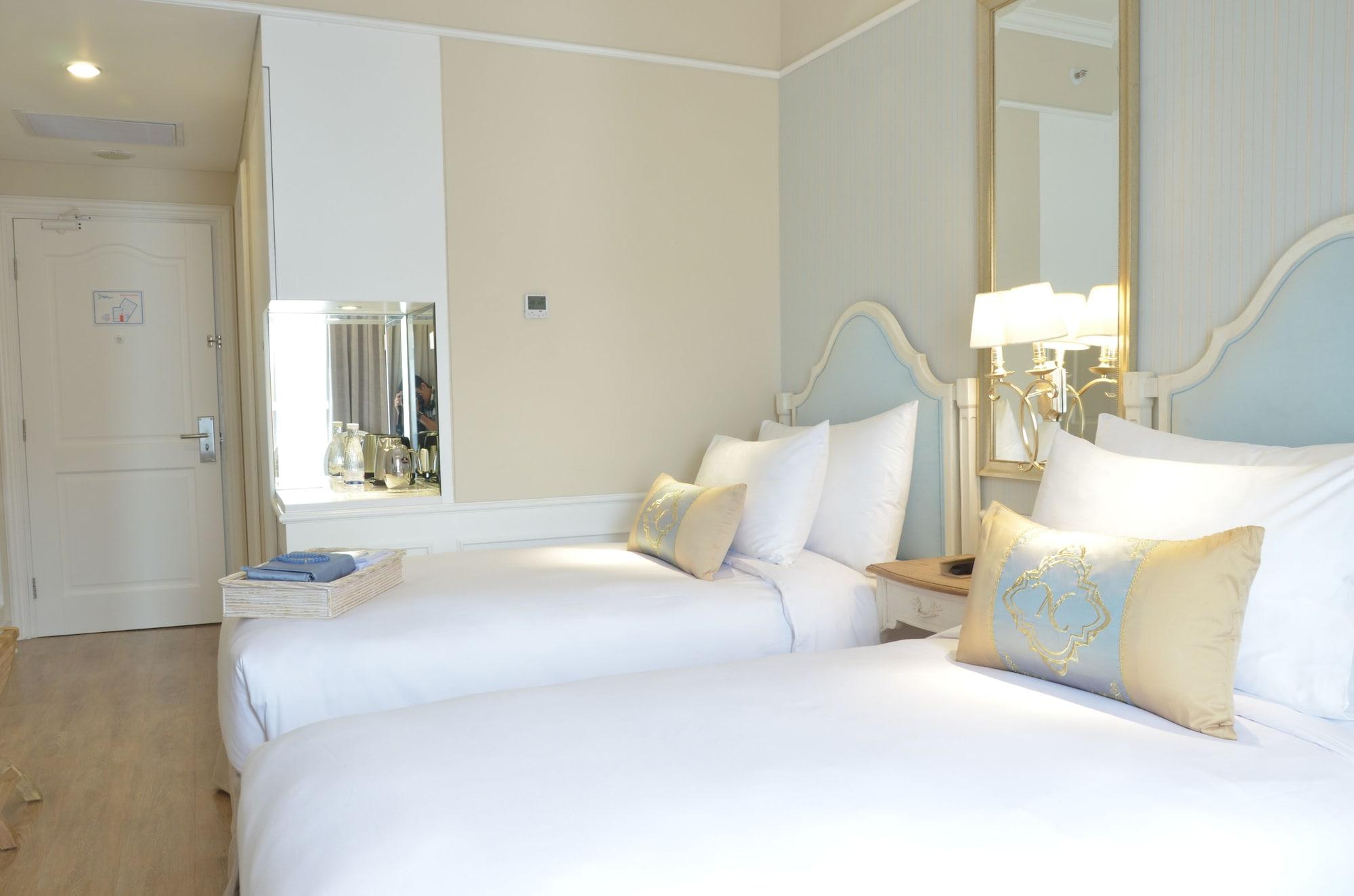 Noor Hotel Бандунг Екстериор снимка
