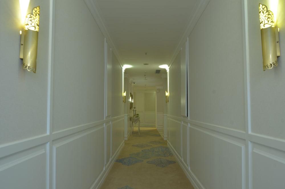 Noor Hotel Бандунг Екстериор снимка