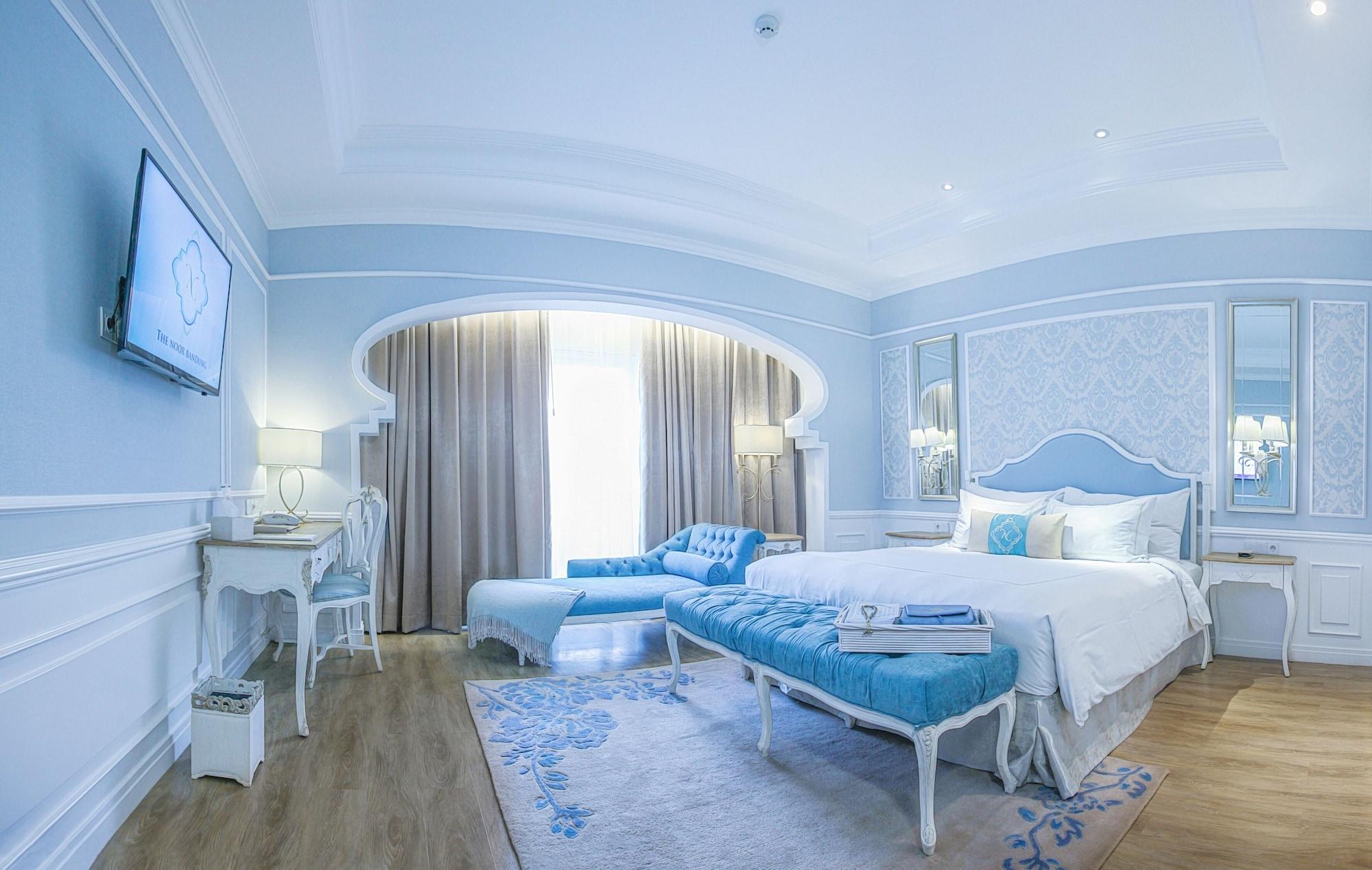 Noor Hotel Бандунг Екстериор снимка