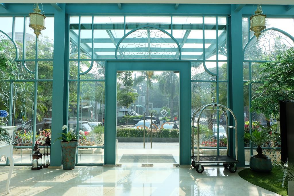 Noor Hotel Бандунг Екстериор снимка