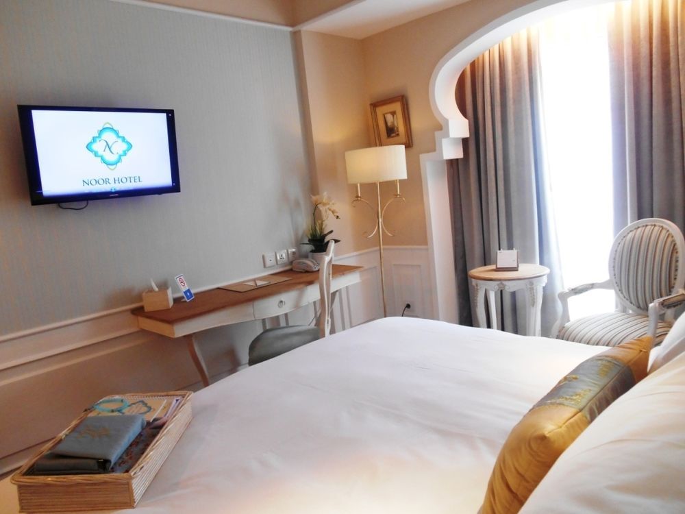 Noor Hotel Бандунг Екстериор снимка