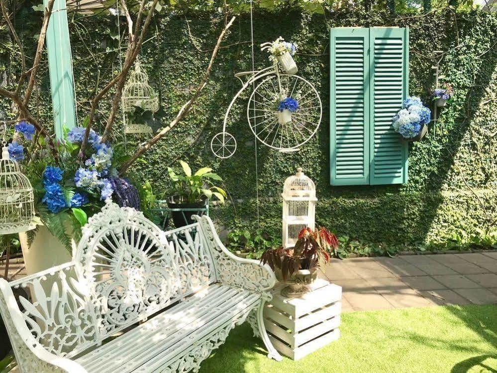Noor Hotel Бандунг Екстериор снимка