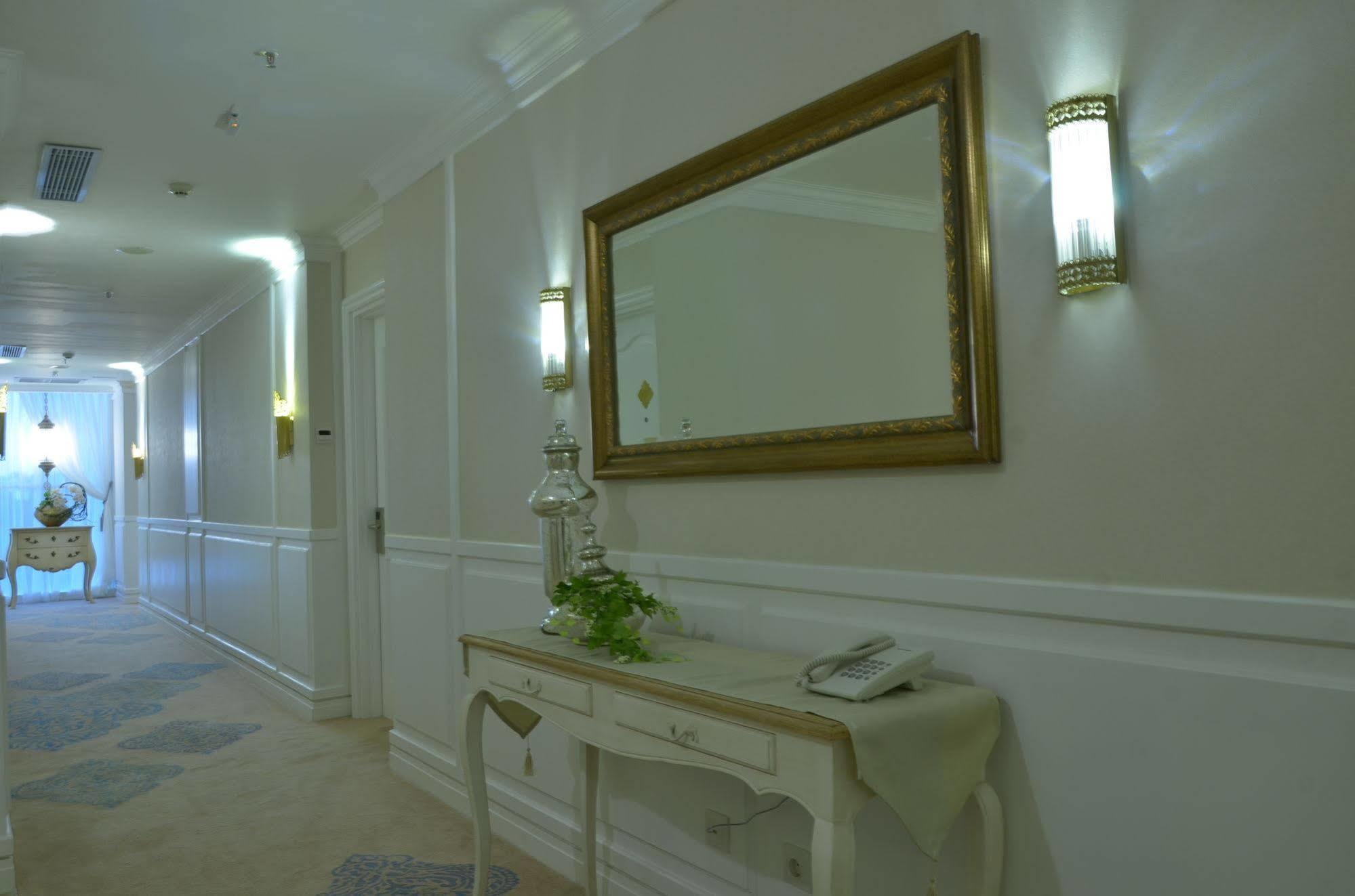 Noor Hotel Бандунг Екстериор снимка